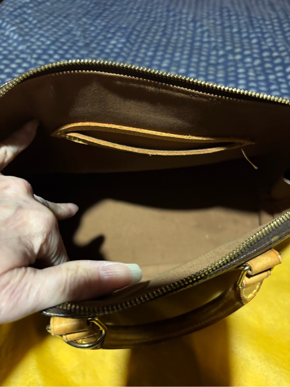 Louis Vuitton Monogram Canvas Satchel in Brown and Tan - Picture 2 of 8